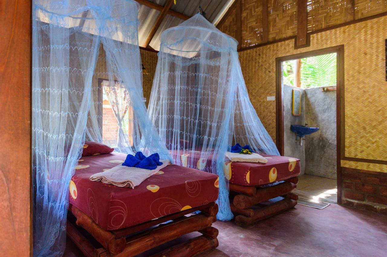 Ko Phra Thong Rakkan Resort מראה חיצוני תמונה